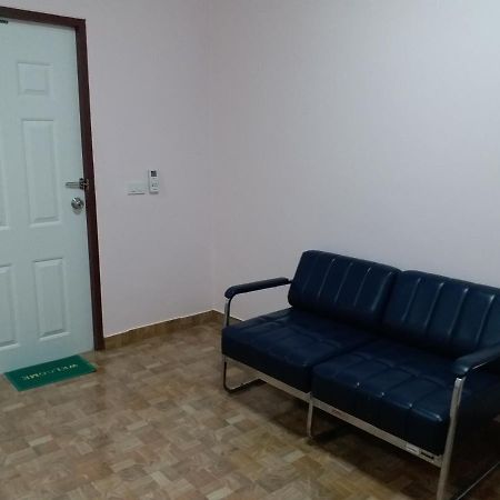Baan Hin Sai Suay Hotel Nongszaraj Kültér fotó
