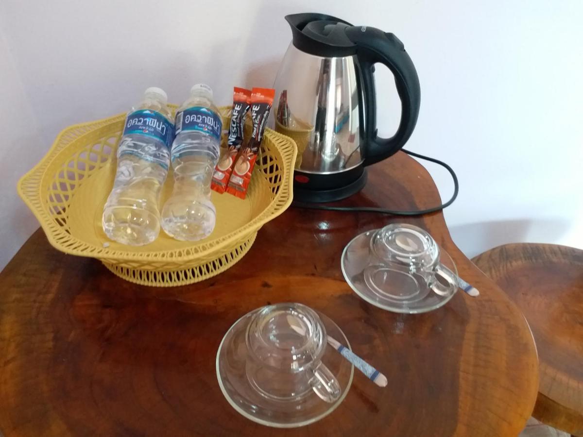 Baan Hin Sai Suay Hotel Nongszaraj Kültér fotó